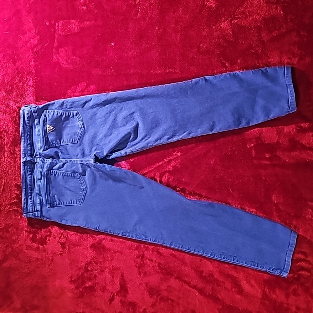 Woman's Guess Jeans, size 32, blue jeans - Picture 9 of 10